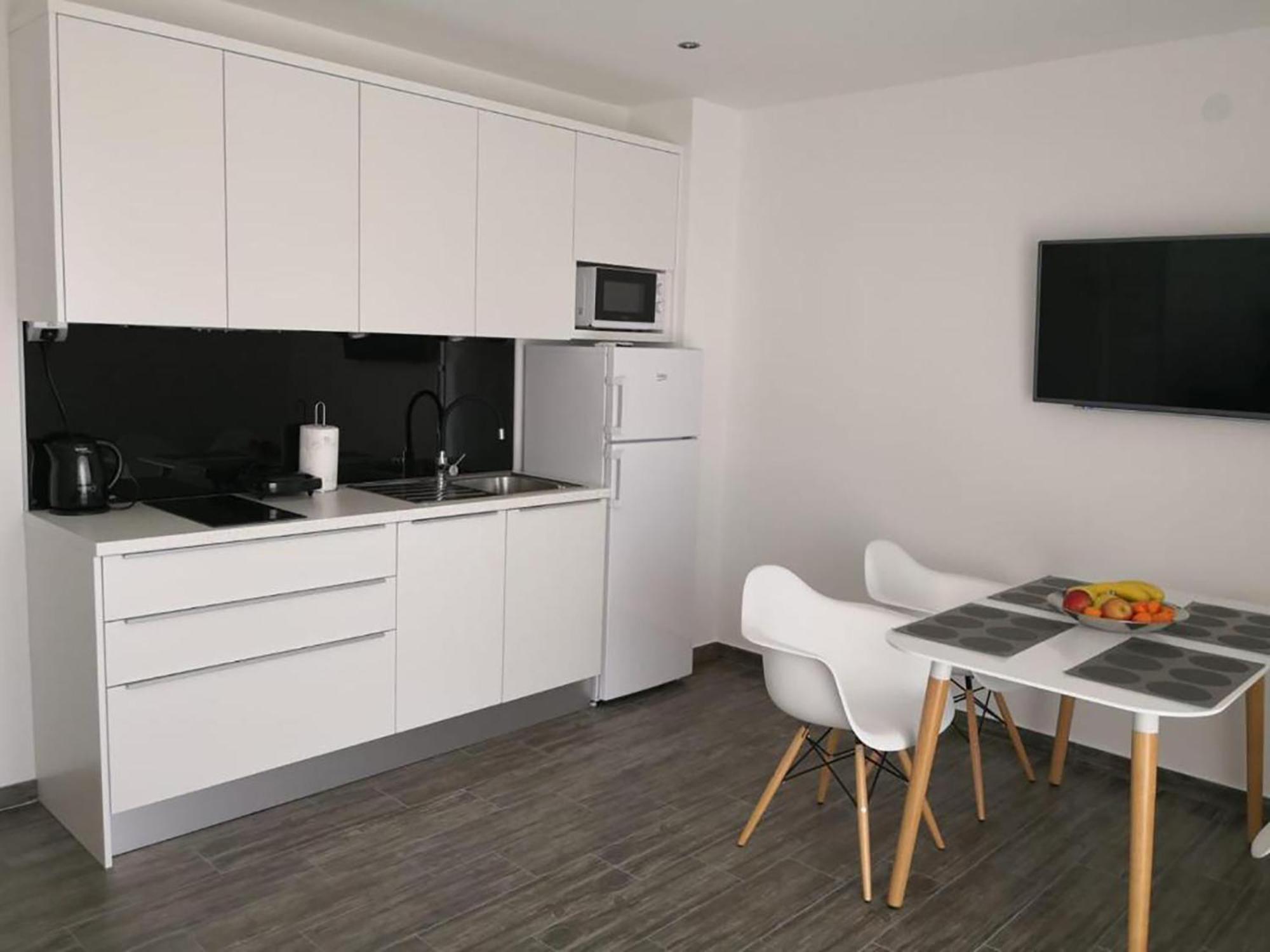 אומיס Apartments Domani מראה חיצוני תמונה