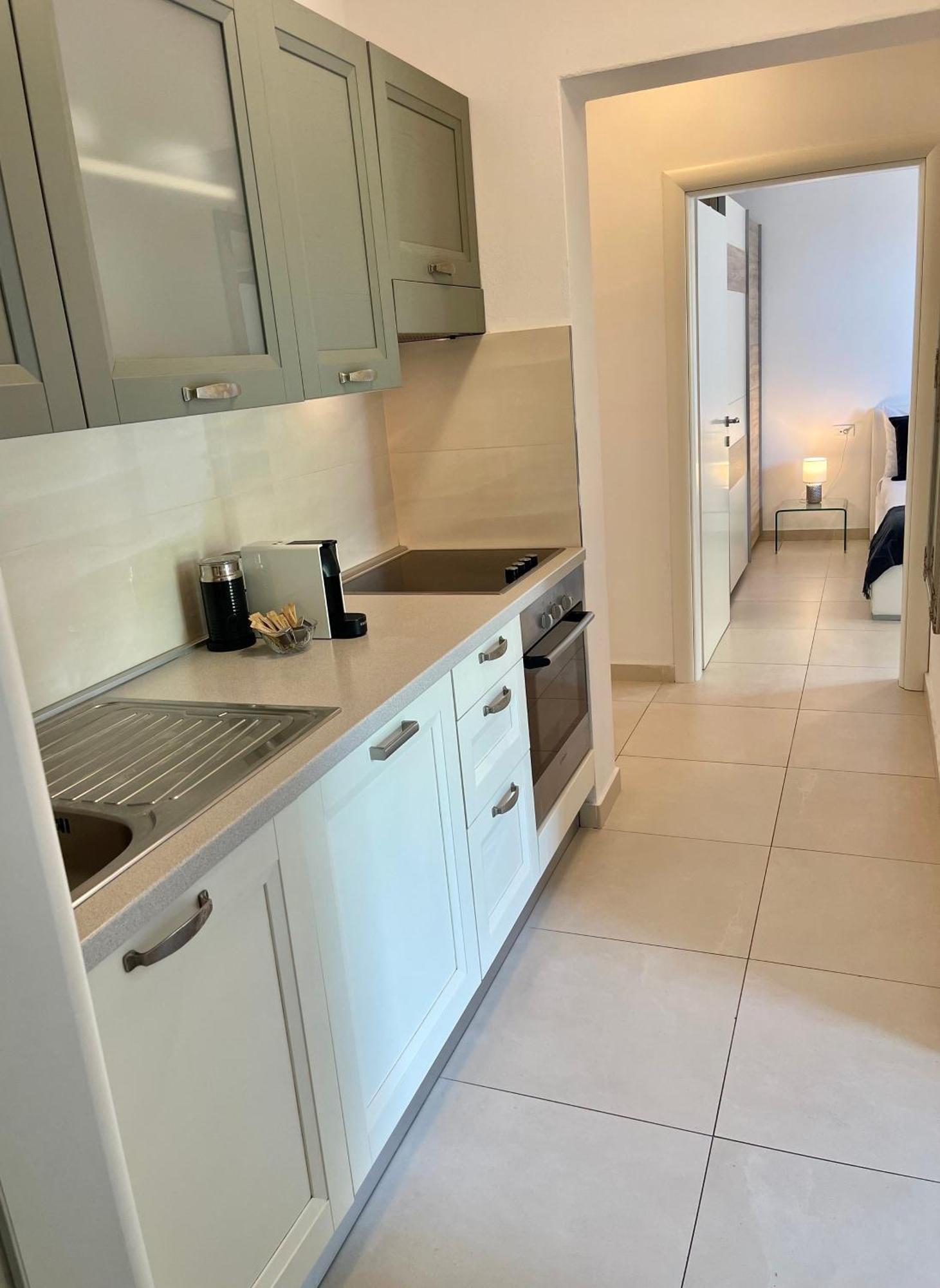 אומיס Apartments Domani מראה חיצוני תמונה