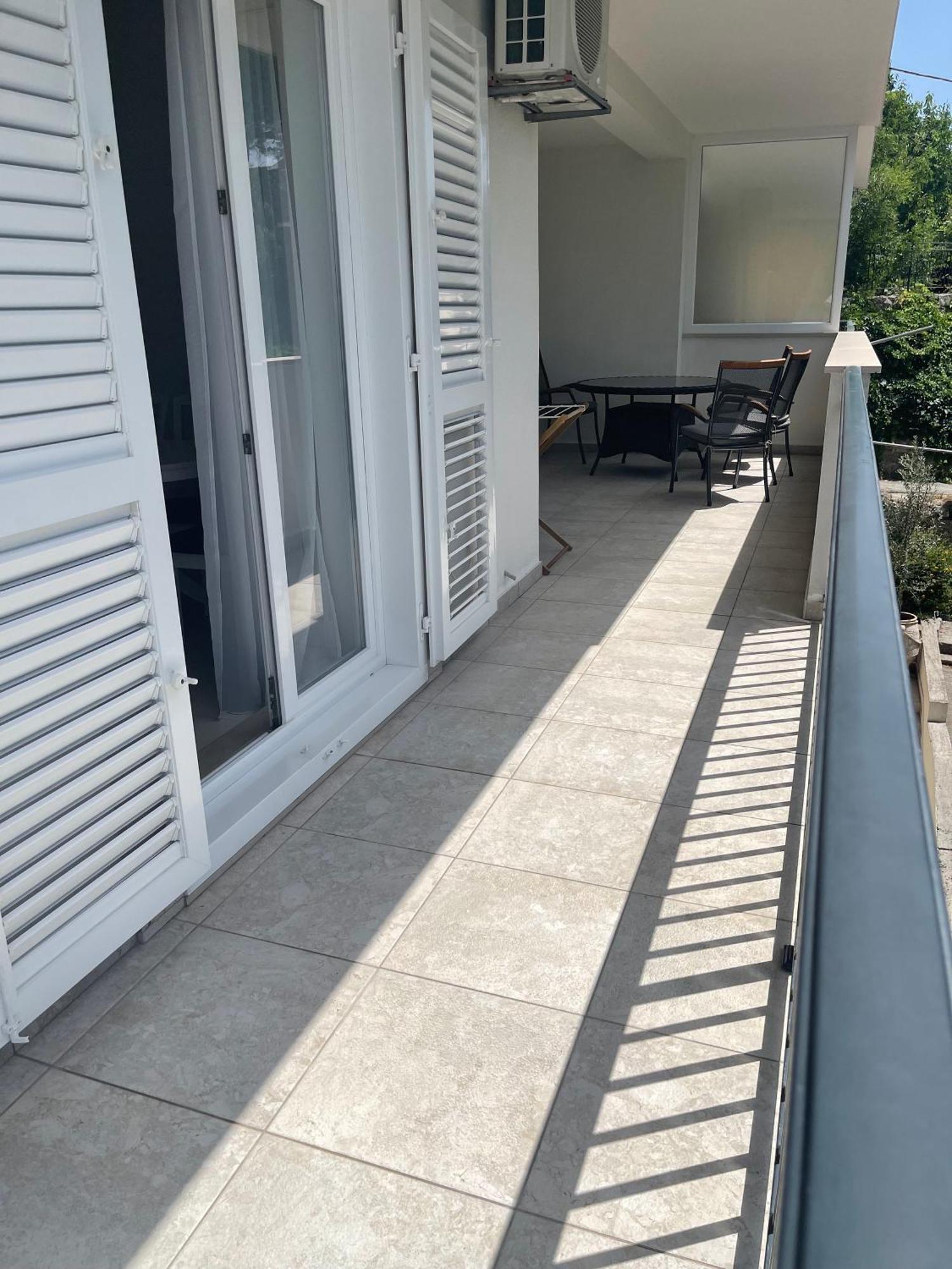 אומיס Apartments Domani מראה חיצוני תמונה