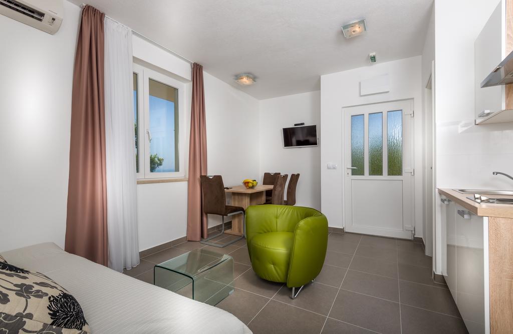 אומיס Apartments Domani חדר תמונה